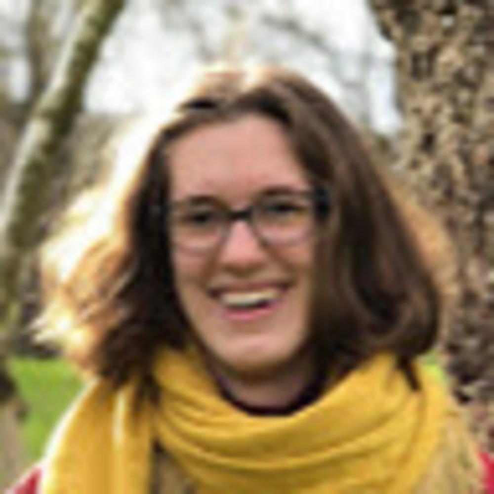 Meet your Posher, Emma
